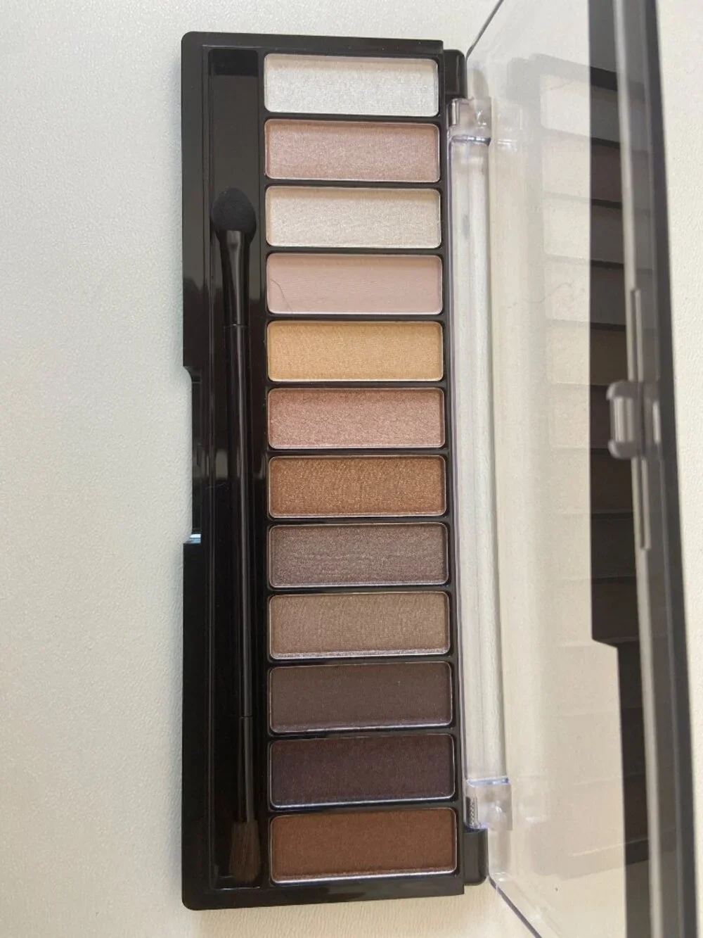 Rimmel London Magnif’Eyes Eyeshadow Palette 002 Blush Edition – NEW